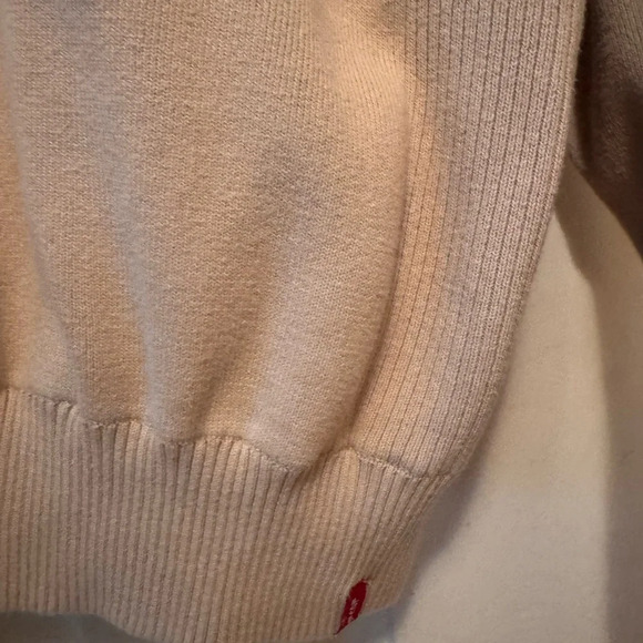 Levi's Red Tag Men's light tan Crewneck Sweater - Picture 4 of 8